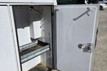 2004 Ford E-350 and Econoline 350 For Sale