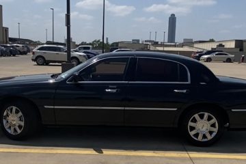 2011 Lincoln Town Car For Sale